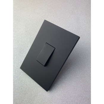 Conjunto Interruptor Simples Vertical 4x2 - RECTA PRETO BLACK SATIN FOSCO